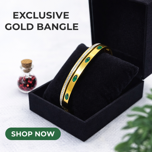 Exclusive Bangle with Green Stones
